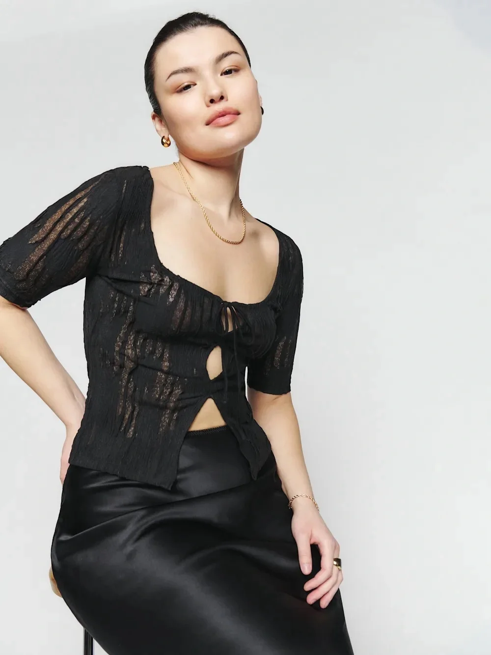 LIKE NEW Reformation Finnley Knit Top Black